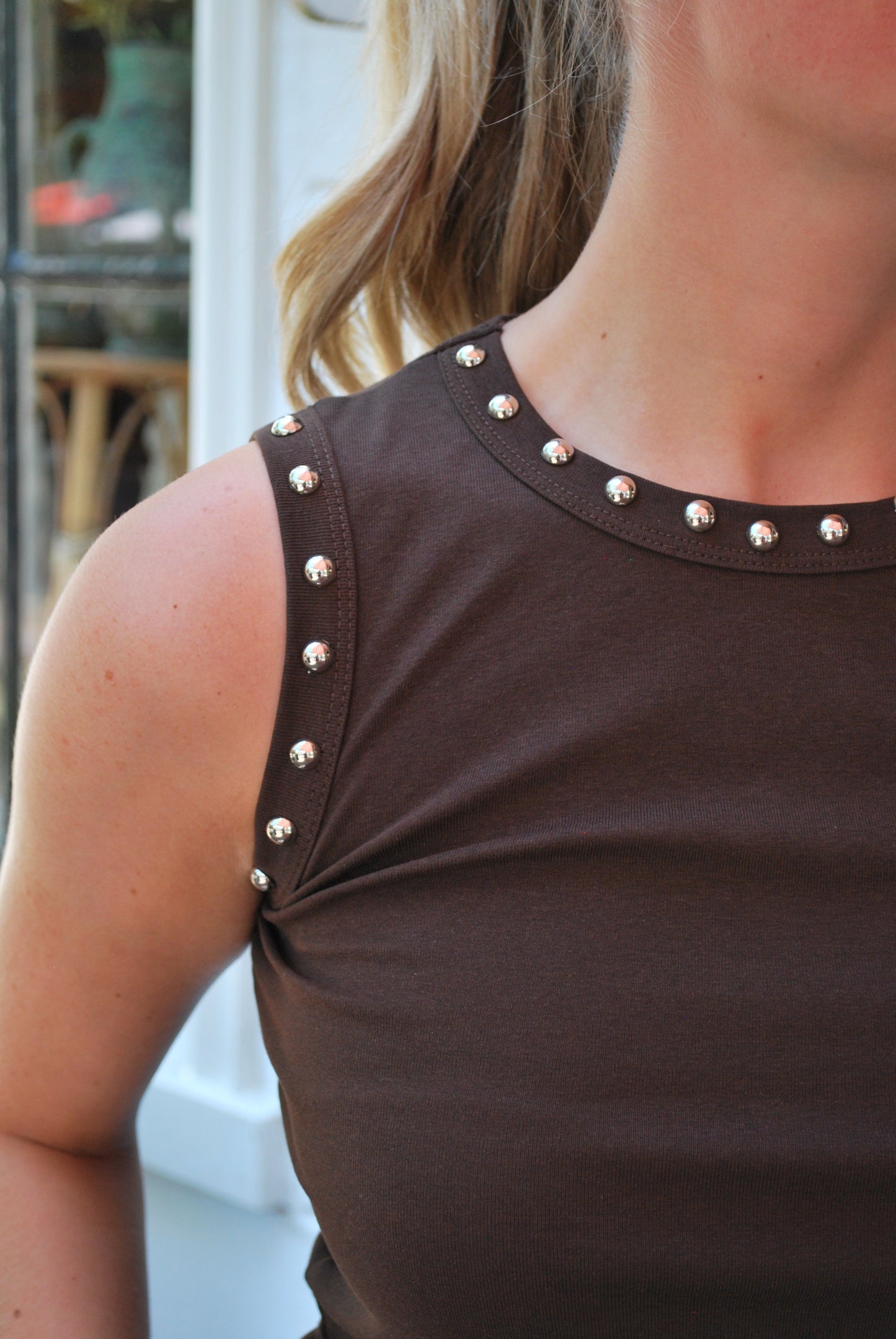 Luna Top - Bruin