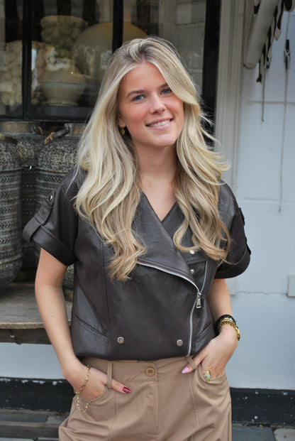 Khloe Gilet - Ambika