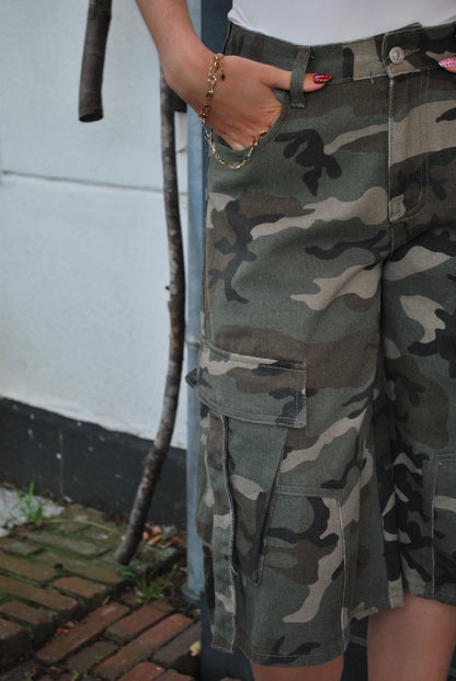 Jackie Camouflage Jort